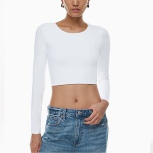 NWT Aritzia Babaton Contour Crew Crop Longsleeve